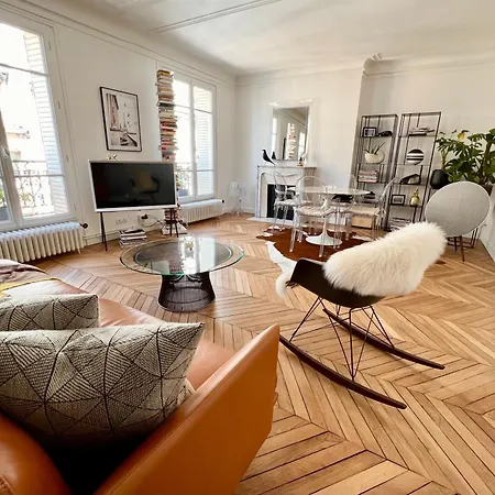 De Charme - Place Victor Hugo - 16e